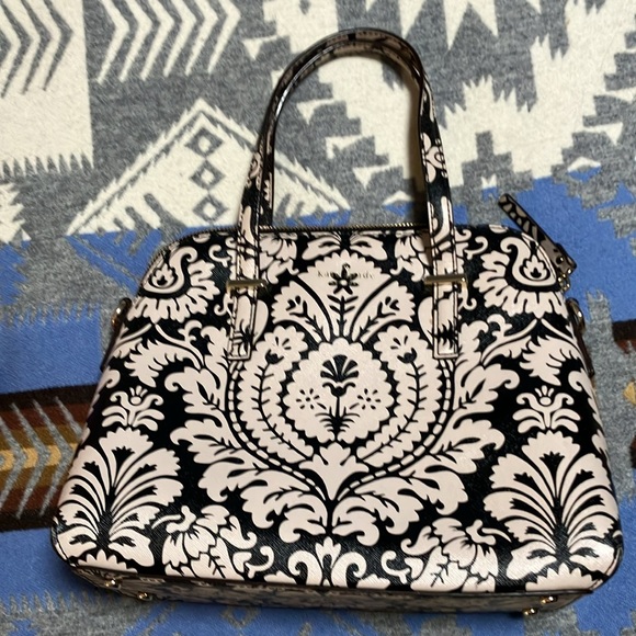 🌷Kate Spade 🌹 Dome Bag 🌸 - Picture 5 of 10